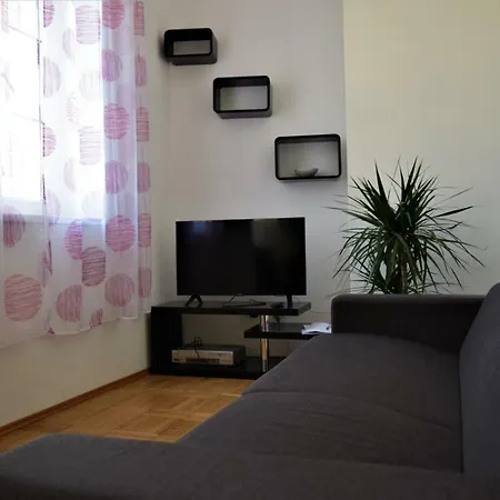 Idassa Cosy Apartamento Zadar